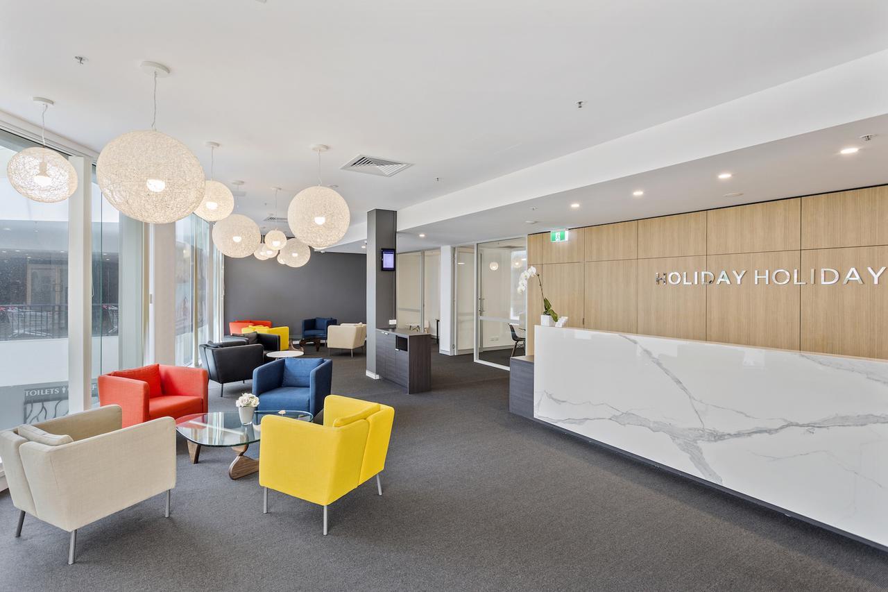 Circle On Cavill Aparthotel Gold Coast